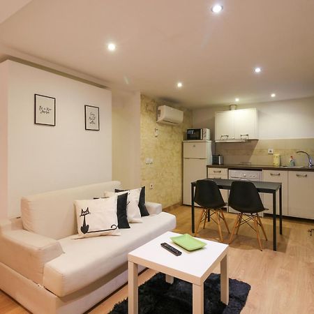 Stylous Apartment At The Center Сантандер Екстериор снимка