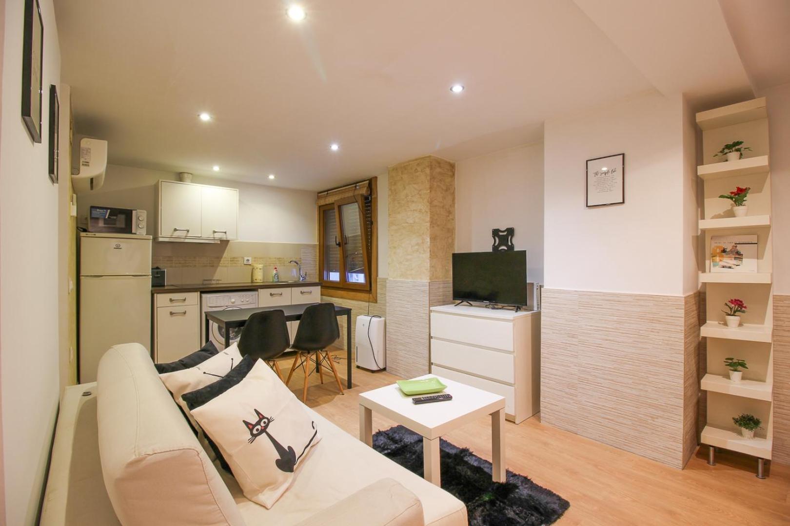 Stylous Apartment At The Center Сантандер Екстериор снимка